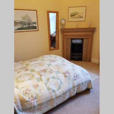 Woodburn Terrace, Morningside, Edinburghアパートメント エクステリア 写真