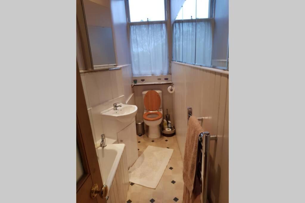 Woodburn Terrace, Morningside, Edinburghアパートメント エクステリア 写真